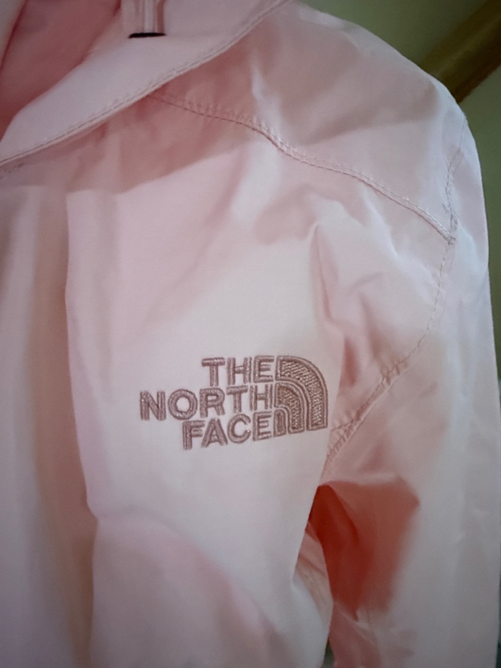The North Face Pink Packable Hooded Shell Jacket - Picture 2 of 8